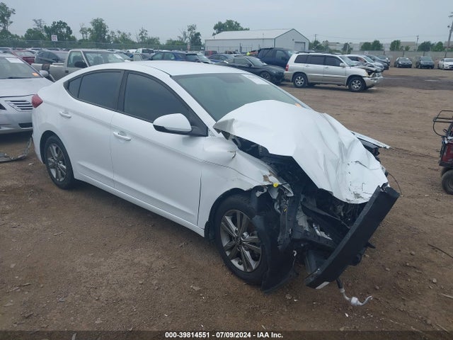 2017 5NPD84LF3HH193129 main image