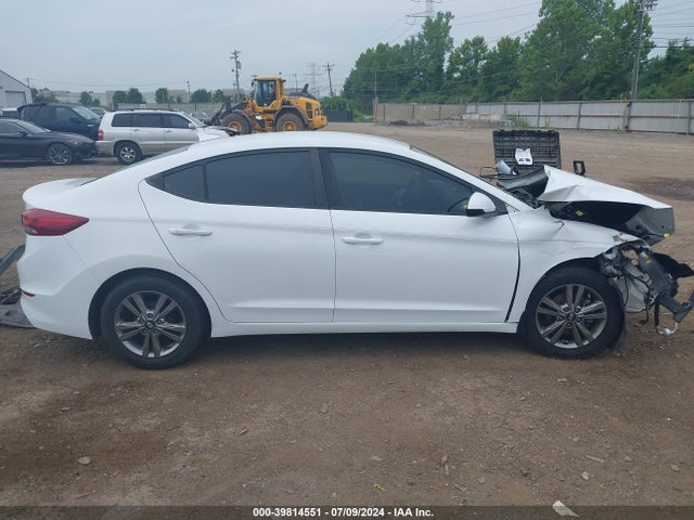 Hyundai ELANTRA SE 2017 5NPD84LF3HH193129 Image 14