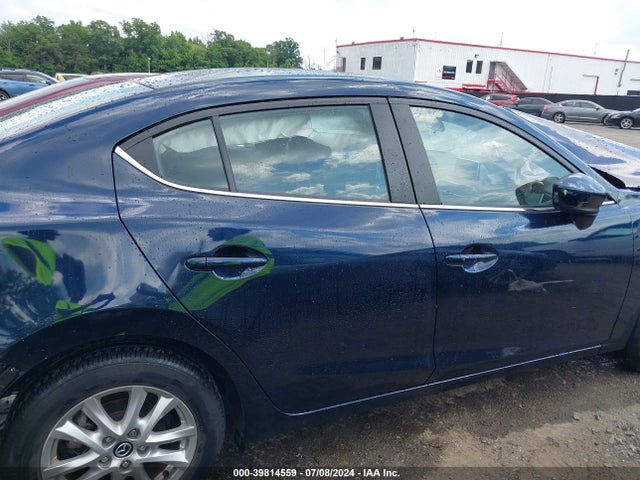 Mazda Mazda3 I Touring 2016 JM1BM1V71G1290164 Image 14