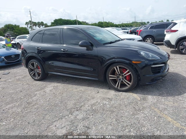 2013 PORSCHE CAYENNE WP1AD2A24DLA74755 Photo 0