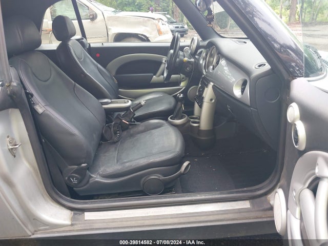 2006 MINI COOPER WMWRF33536TF65655 Photo 4