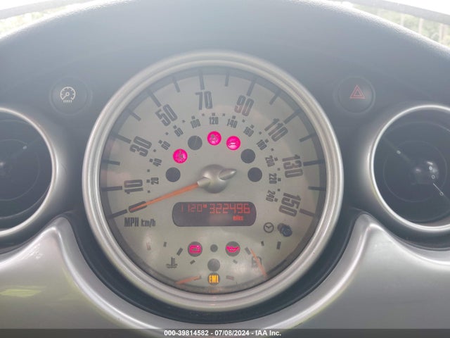 2006 MINI COOPER WMWRF33536TF65655 Photo 6