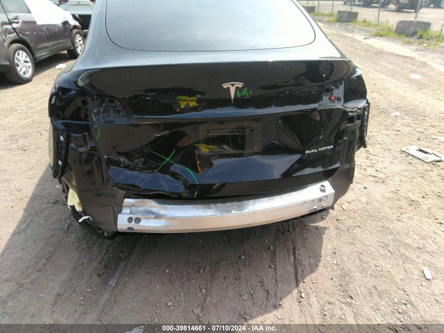 2024 TESLA MODEL Y 7SAYGDEE1RA227142 Photo 5