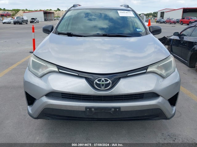 Toyota RAV4 LE 2016 2T3ZFREV1GW294836 Image 12