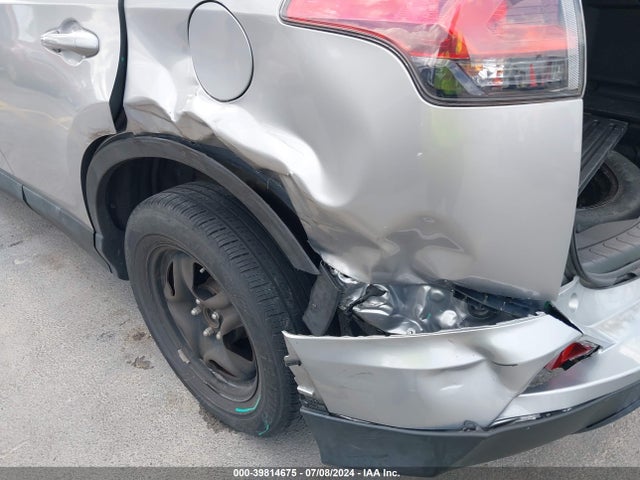 Toyota RAV4 LE 2016 2T3ZFREV1GW294836 Image 6