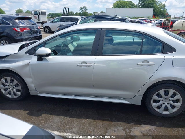 Toyota COROLLA LE 2020 5YFEPRAE4LP049180 Image 14