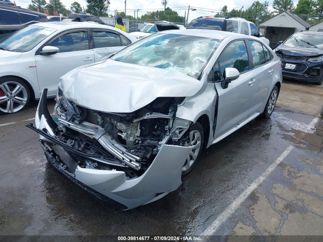 Toyota COROLLA LE 2020 5YFEPRAE4LP049180 Image 2