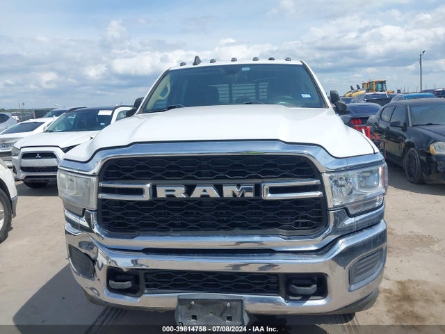 39814758 :رقم المزاد ، 3C63R3GL6LG153882 vin ، 2020 Ram 3500 Tradesman  4x4 8' Box مزاد بيع