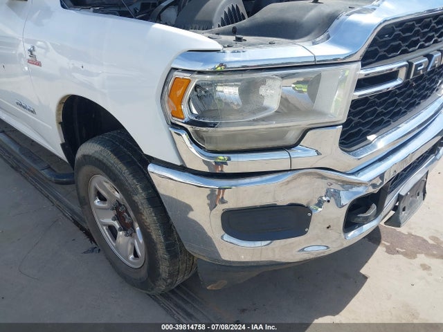 39814758 :رقم المزاد ، 3C63R3GL6LG153882 vin ، 2020 Ram 3500 Tradesman  4x4 8' Box مزاد بيع