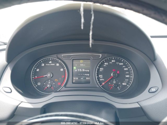 WA1JCCFS3HR002879 Audi Q3 2.0t Premium