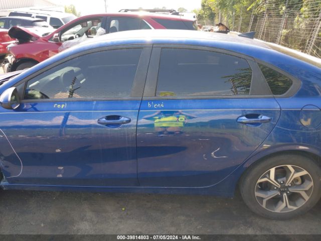 3KPF24AD8ME309418 KIA Forte Lxs