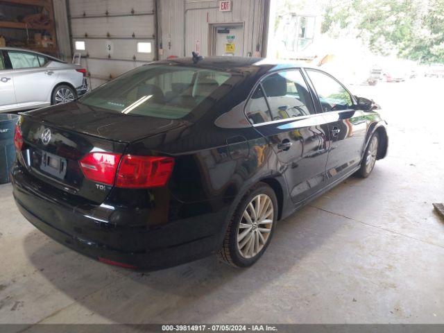 3VWLL7AJXEM331383 Volkswagen Jetta 2.0l Tdi