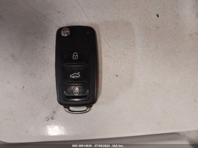 WVWHD7AJ9EW008898 Volkswagen Gti Wolfsburg Edition