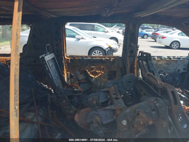 1GNSKJKC3FR164452 Chevrolet Suburban 1500 Lt