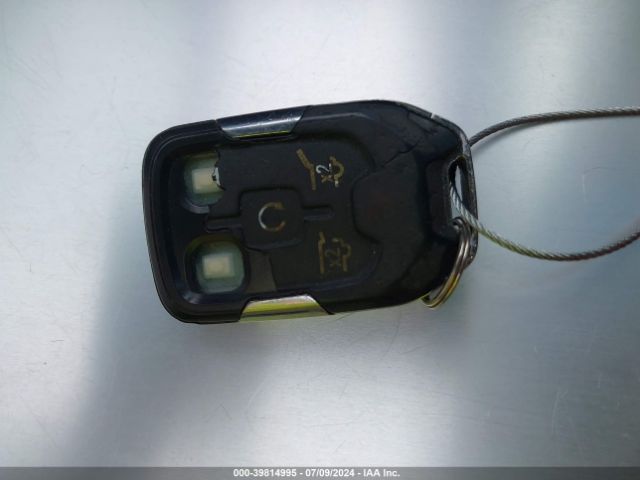 1GKS2HKC2FR551757 GMC Yukon Xl 1500 Slt