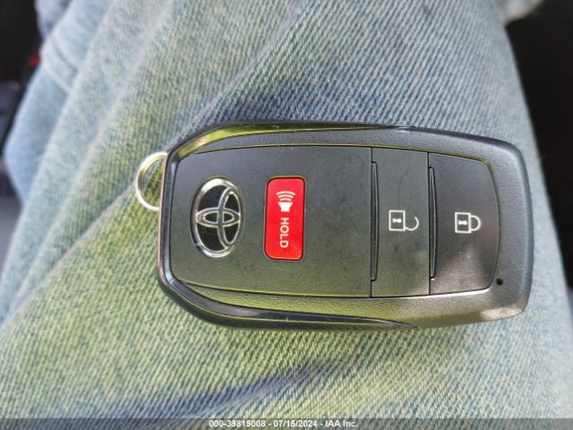 JTNC4MBE4R3230665 Toyota Corolla Xse