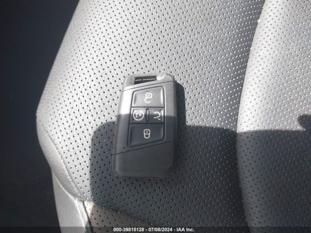3VV2X7B2XNM047604 Volkswagen Taos 1.5t Sel
