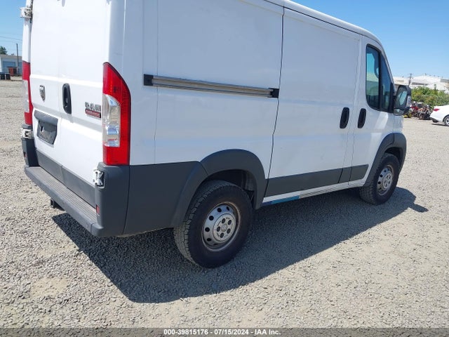 3C6TRVNG9JE140778 RAM Promaster 1500 Low Roof 118 Wb