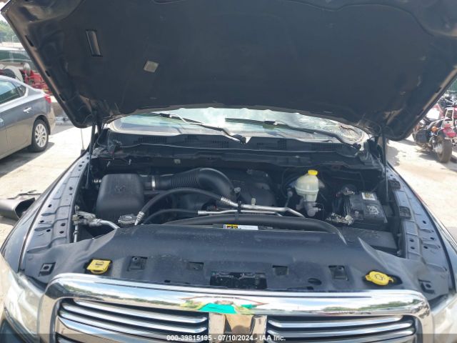 3C6RR7LT3GG207717 RAM 1500 Big Horn