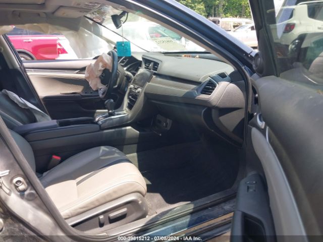 19XFC1F9XGE036843 Honda Civic Touring