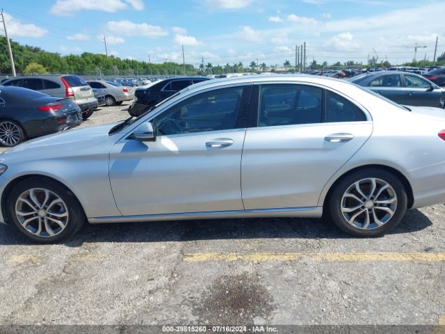 55SWF4JB7GU148365 Mercedes-Benz C 300 Luxury/sport