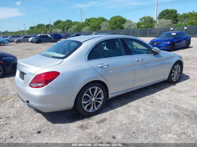 55SWF4JB7GU148365 Mercedes-Benz C 300 Luxury/sport