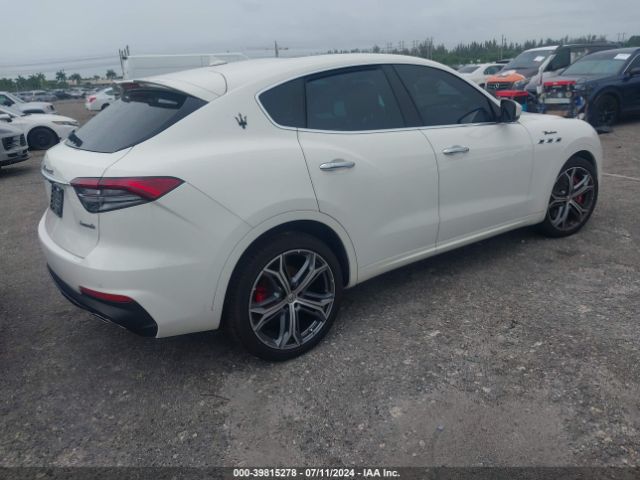 ZN661YUM6PX428691 Maserati Levante Modena