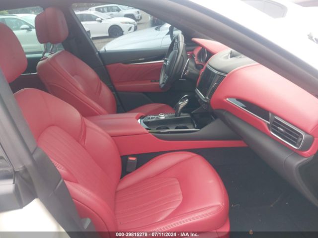 ZN661YUM6PX428691 Maserati Levante Modena