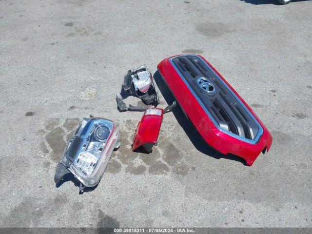 3TMCZ5AN8HM082448 Toyota Tacoma Sr5 V6