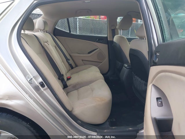 KIA Optima Lx 2014 5XXGM4A70EG270051 Image 8