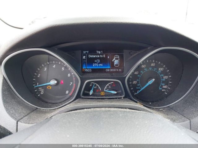 1FADP3F21EL263553 Ford FOCUS SE