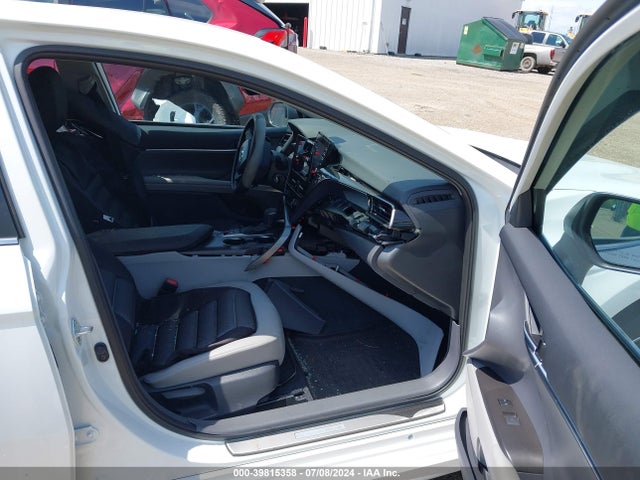 Toyota CAMRY SE 2024 4T1G11BKXRU128909 Image 5