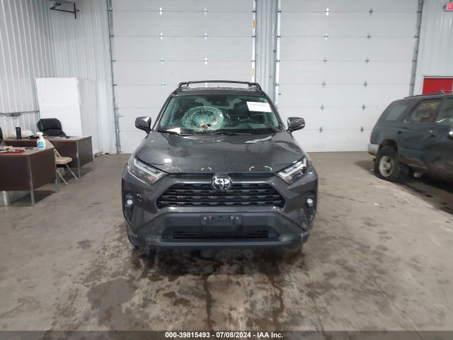 Toyota Rav4 Xle Premium 2022 2T3A1RFVXNW312421 Image 12