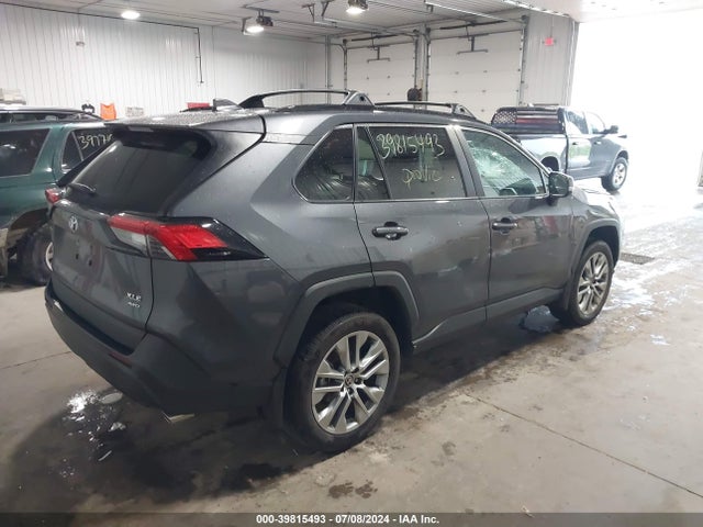 Toyota Rav4 Xle Premium 2022 2T3A1RFVXNW312421 Image 4