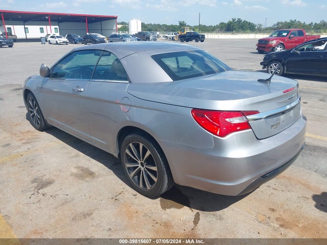 1C3BCBGG3EN135230 Chrysler 200 S