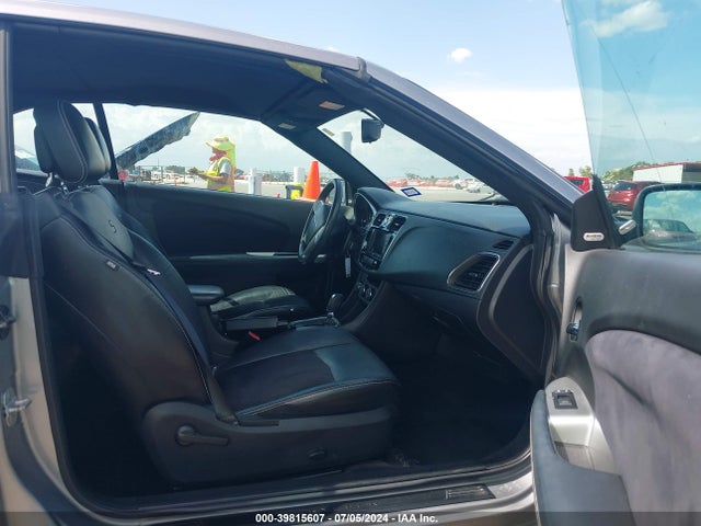 1C3BCBGG3EN135230 Chrysler 200 S