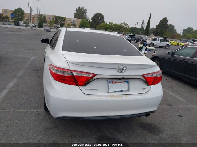Toyota CAMRY SE 2015 4T1BF1FK6FU485313 Image 16