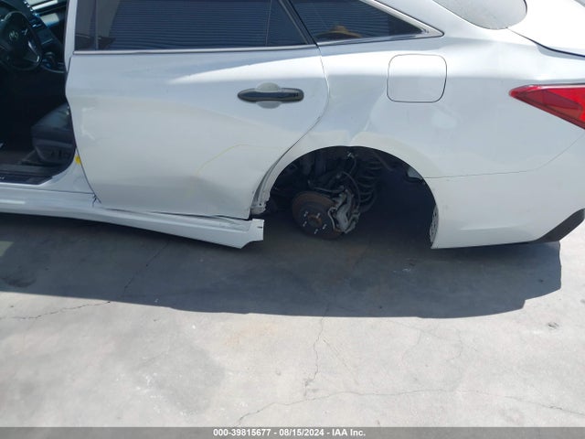 Toyota Avalon Touring 2019 4T1BZ1FB9KU010367 Image 12