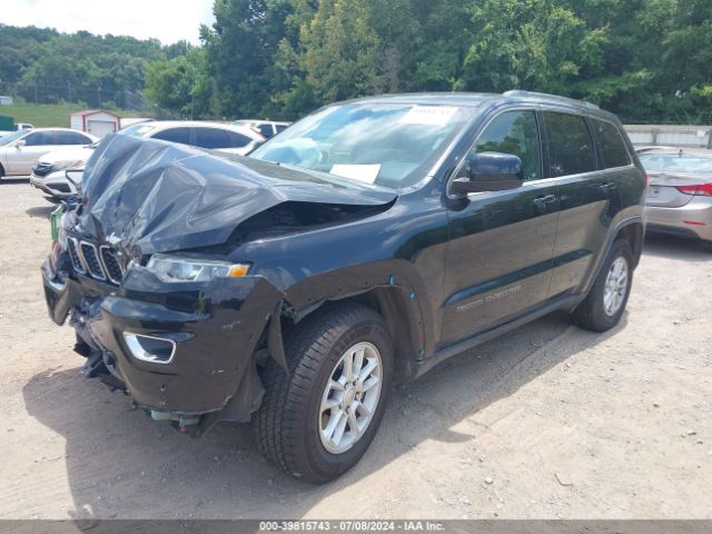 1C4RJEAG3JC171399 Jeep Grand Cherokee Laredo E 4x2