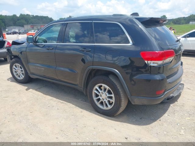 1C4RJEAG3JC171399 Jeep Grand Cherokee Laredo E 4x2