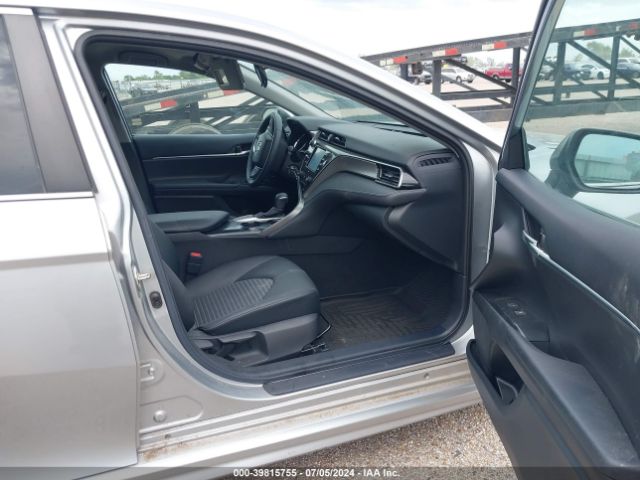 2020 TOYOTA CAMRY 4T1G11AK0LU951941 Photo 4