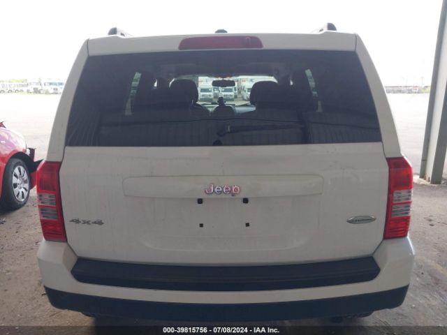 1C4NJRFB9ED569798 Jeep Patriot Latitude