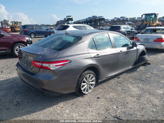 Toyota CAMRY LE 2020 4T1C11AK9LU959003 Image 4