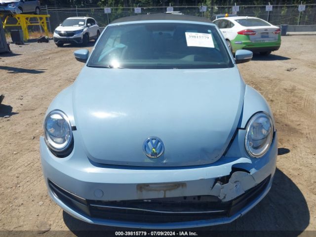 3VW517AT2FM800421 Volkswagen Beetle 1.8t