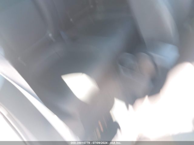 3VW517AT2FM800421 Volkswagen Beetle 1.8t