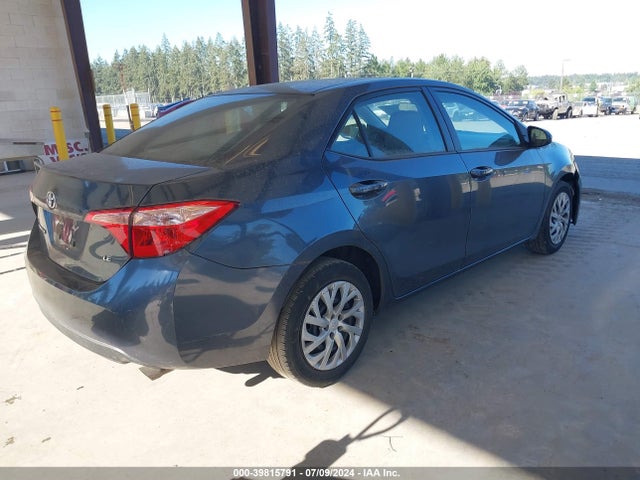 Toyota COROLLA LE 2018 2T1BURHEXJC004842 Image 4