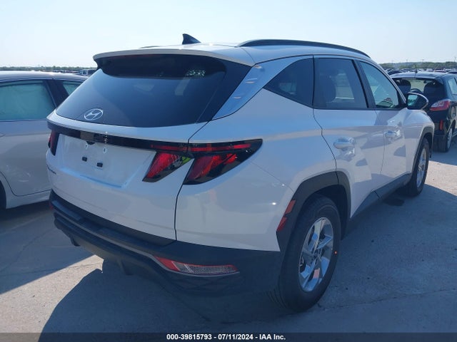 Hyundai TUCSON SEL 2024 5NMJB3DE2RH428106 Image 4