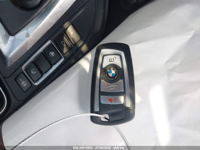 WBS3R9C57FK334000 BMW M4