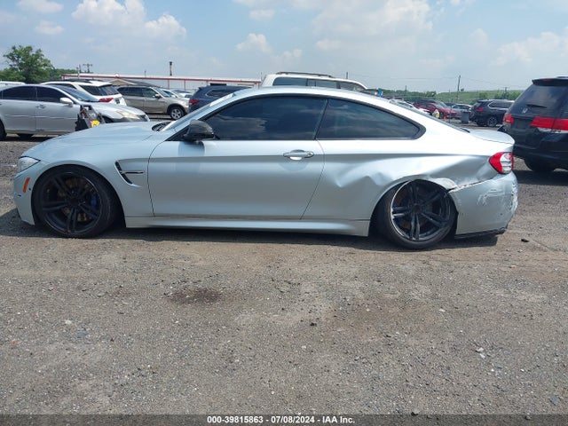 BMW M4 2015 WBS3R9C57FK334000 Image 14