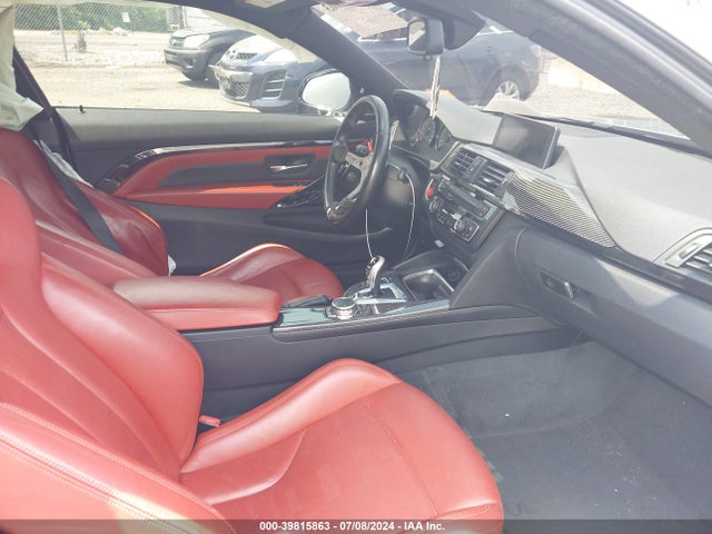 BMW M4 2015 WBS3R9C57FK334000 Image 5